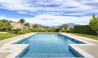 Luxe Villa met panoramisch zeezicht te koop, New Golden Mile, Marbella – Estepona 6