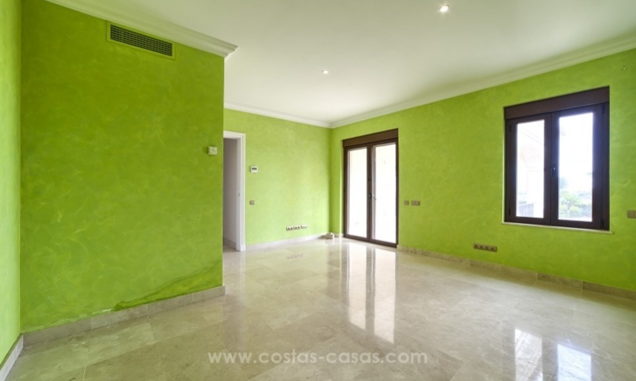 Luxe Villa met panoramisch zeezicht te koop, New Golden Mile, Marbella – Estepona 16