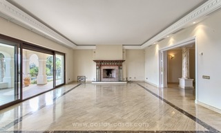 Luxe Villa met panoramisch zeezicht te koop, New Golden Mile, Marbella – Estepona 13