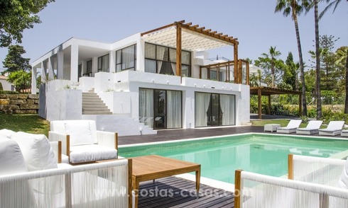 Gerenoveerde Moderne Villa te koop op de Golden Mile in Marbella 