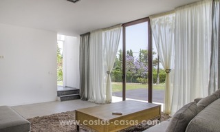 Gerenoveerde Moderne Villa te koop op de Golden Mile in Marbella 26