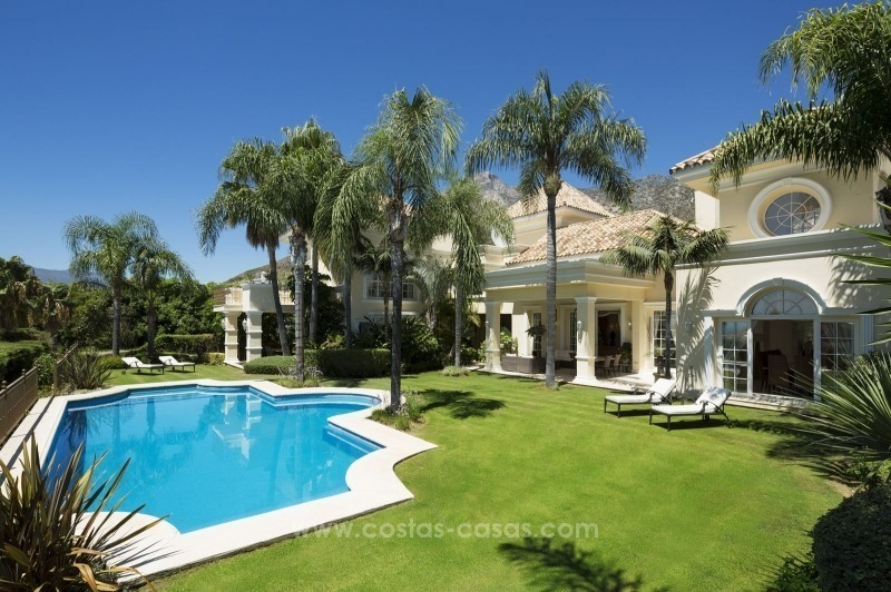 Te koop: Prachtige villa en architecten pronkstuk op de Golden Mile, Sierra Blanca - Marbella