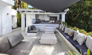 Villa in moderne stijl te koop in het gebied van Marbella - Benahavis 2