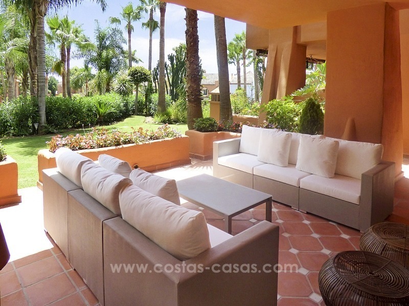 Luxe appartement te koop vlakbij Puerto banus in Nueva Andalucia te Marbella
