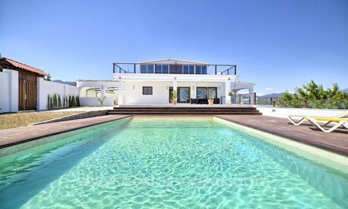 Moderne gerenoveerde villa te koop, New Golden Mile, Marbella – Estepona 