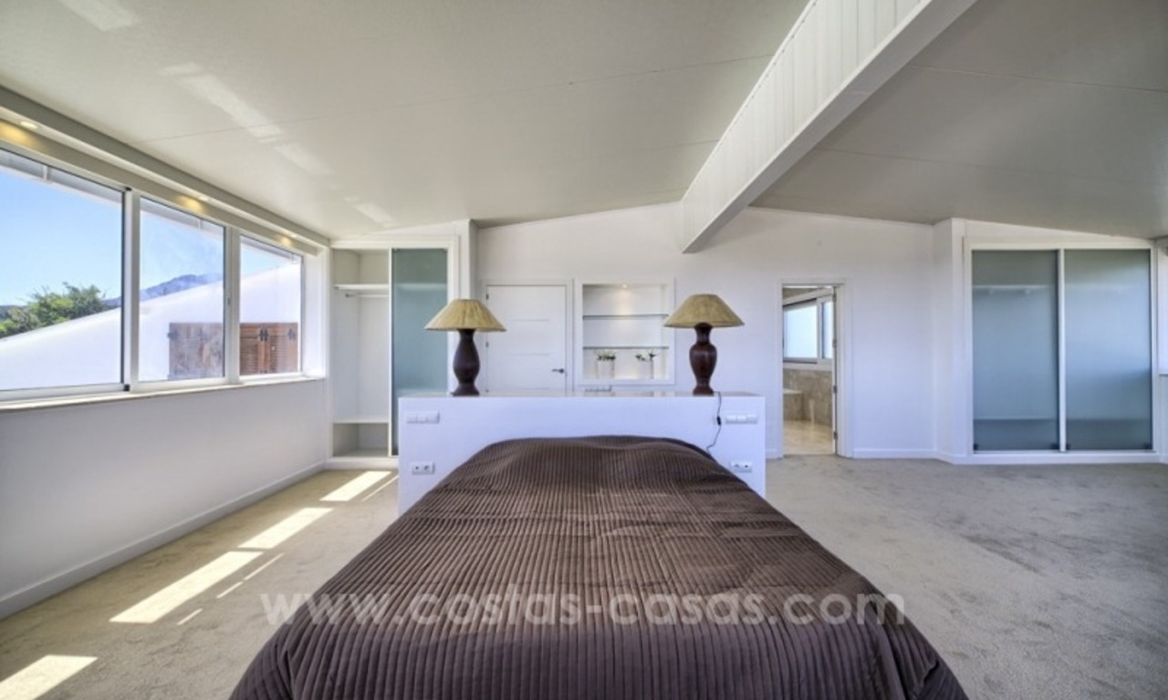 Moderne gerenoveerde villa te koop, New Golden Mile, Marbella – Estepona 18