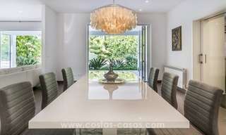 In moderne stijl gerenoveerde villa te koop in Nueva Andalucia, Marbella 16