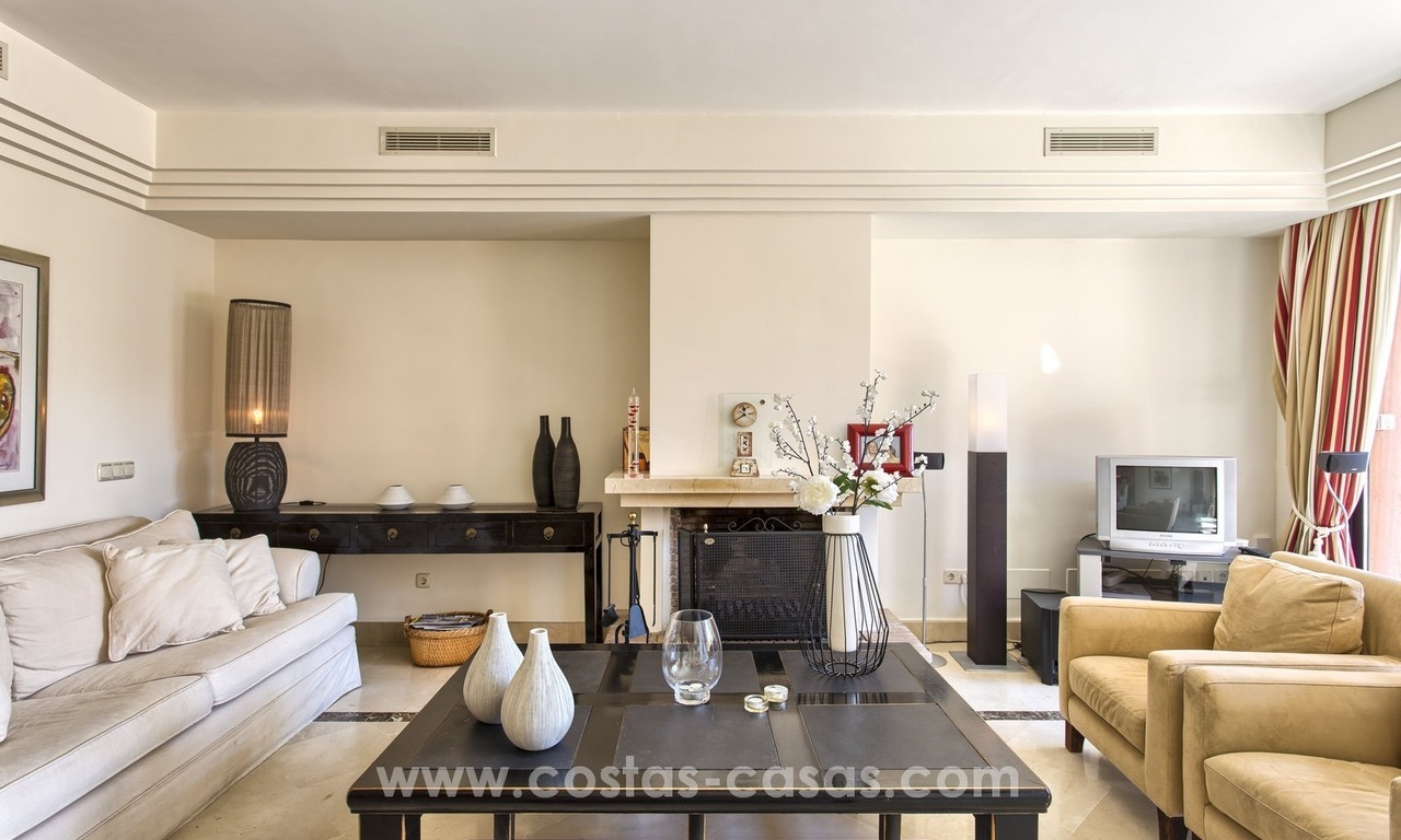 Ruim luxe appartement te koop dichtbij Puerto Banus in Nueva Andalucia te Marbella 14