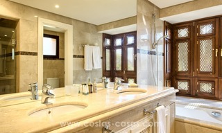 Ruim luxe appartement te koop dichtbij Puerto Banus in Nueva Andalucia te Marbella 31