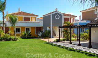 Bargain townhouses te koop, New Golden Mile, Marbella - Estepona 30574 