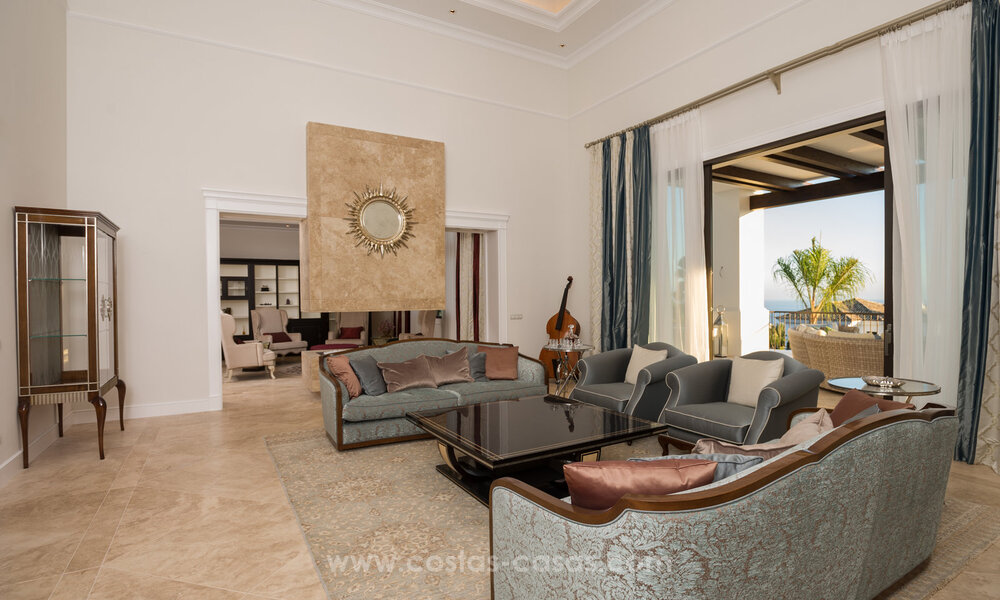 Meesterlijke luxevilla met panoramisch zeezicht in Sierra Blanca op de Golden Mile van Marbella 41559