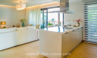 Nieuwe moderne appartementen te koop in Benahavis - Marbella met golf en zeezicht. Instapklaar. 7338 