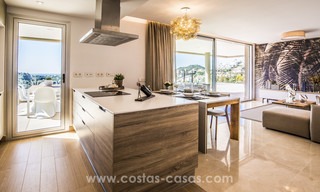 Nieuwe moderne appartementen te koop in Benahavis - Marbella met golf en zeezicht. Instapklaar. 7369 