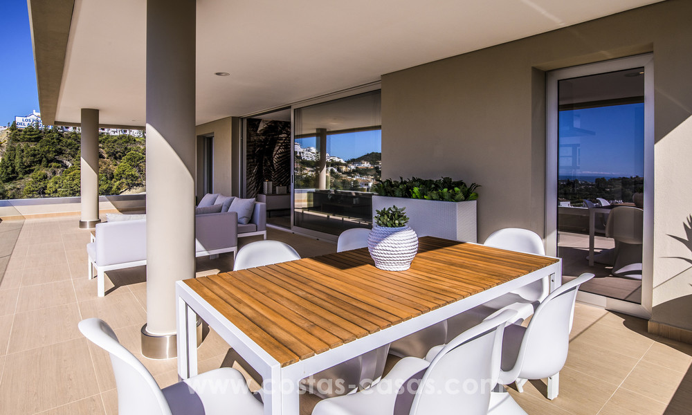Nieuwe moderne appartementen te koop in Benahavis - Marbella met golf en zeezicht. Instapklaar. Laatste unit: Penthouse! 7376