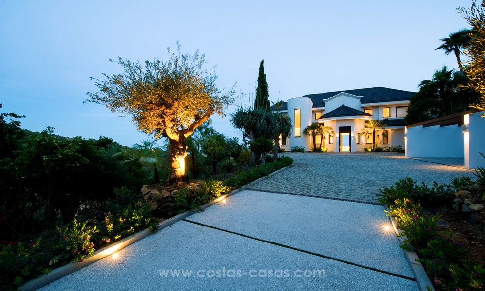 Moderne Design villa te koop met zeezicht in La Zagaleta, Benahavis – Marbella 21132