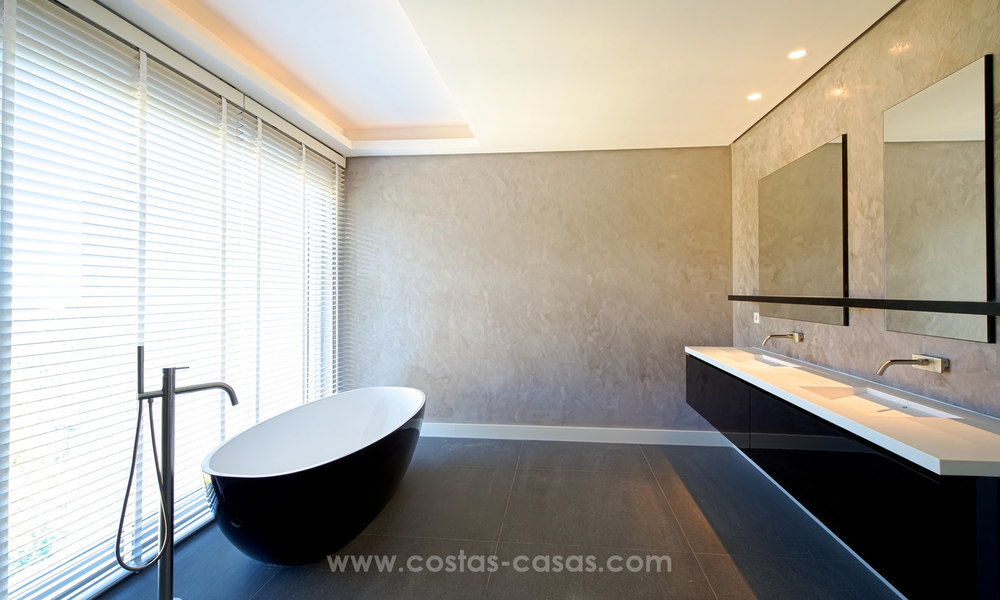 Moderne Design villa te koop met zeezicht in La Zagaleta, Benahavis – Marbella 21155