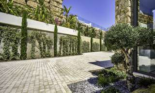  Instapklare moderne villa te koop, eerstelijn golf, te Benahavis - Marbella 15071 