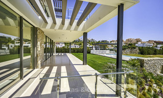  Instapklare moderne villa te koop, eerstelijn golf, te Benahavis - Marbella 15074 