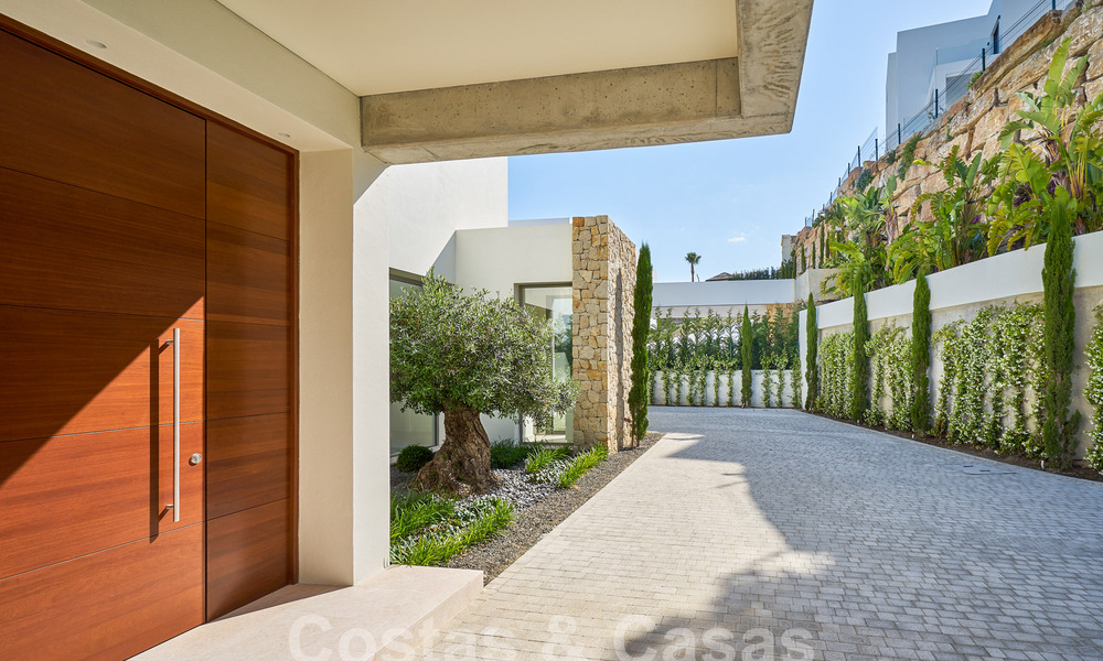  Instapklare moderne villa te koop, eerstelijns golf, te Benahavis - Marbella 58502