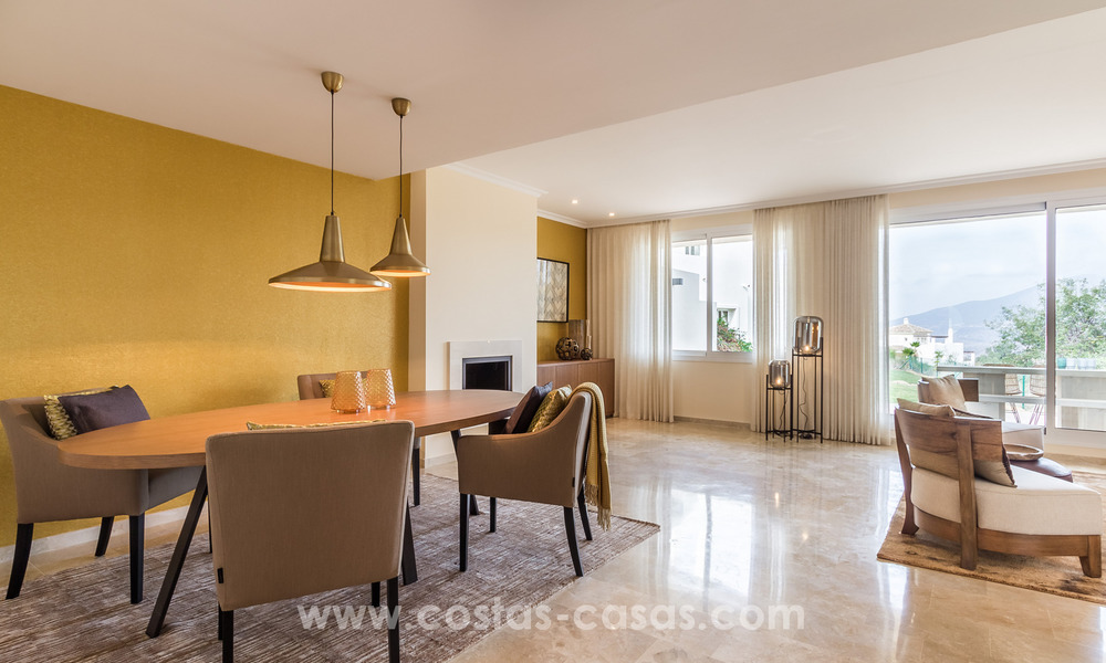 Nieuwe luxe appartementen te koop in Andalusische stijl temidden de natuur in Marbella 21561