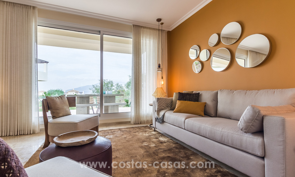 Nieuwe luxe appartementen te koop in Andalusische stijl temidden de natuur in Marbella 21564