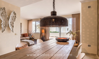 Nieuwe luxe appartementen te koop in Andalusische stijl temidden de natuur in Marbella 21575 