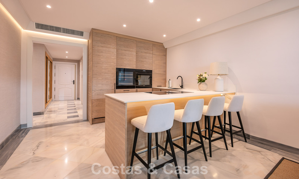 Gran Marbella Appartement te koop, eerstelijns strand, Marbella centrum 777207