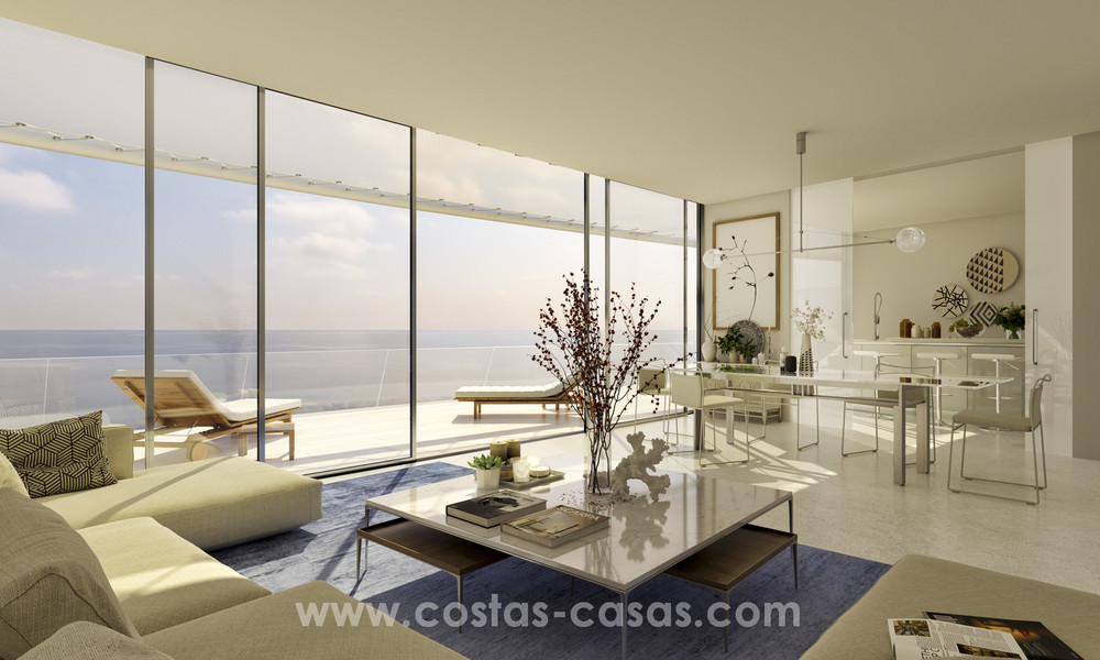 Instapklare spectaculair moderne luxe eerstelijns strand appartementen te koop in Estepona, Costa del Sol 3828