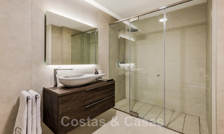 Instapklare spectaculair moderne luxe eerstelijns strand appartementen te koop in Estepona, Costa del Sol 27821 