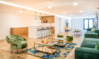 Instapklare spectaculair moderne luxe eerstelijns strand appartementen te koop in Estepona, Costa del Sol 27825 