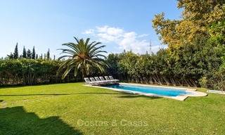 Ruime villa te koop in Nueva Andalucia, Marbella, op loopafstand van voorzieningen en Puerto Banus 498 