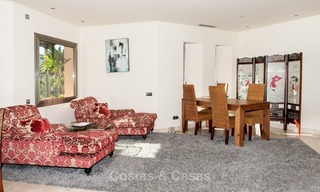 Luxe Penthouse appartement te koop met zeezicht aan de Golden Mile te Marbella 832 