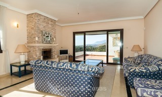 Vrijstaand Huis te koop, op het zuiden gelegen, panoramisch uitzicht op zee en golf in golfresort in Marbella - Benahavis 968 