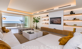 Moderne Luxe Appartementen te koop, direct aan de strandboulevard gelegen, in Estepona centrum. Opgeleverd! 40588 