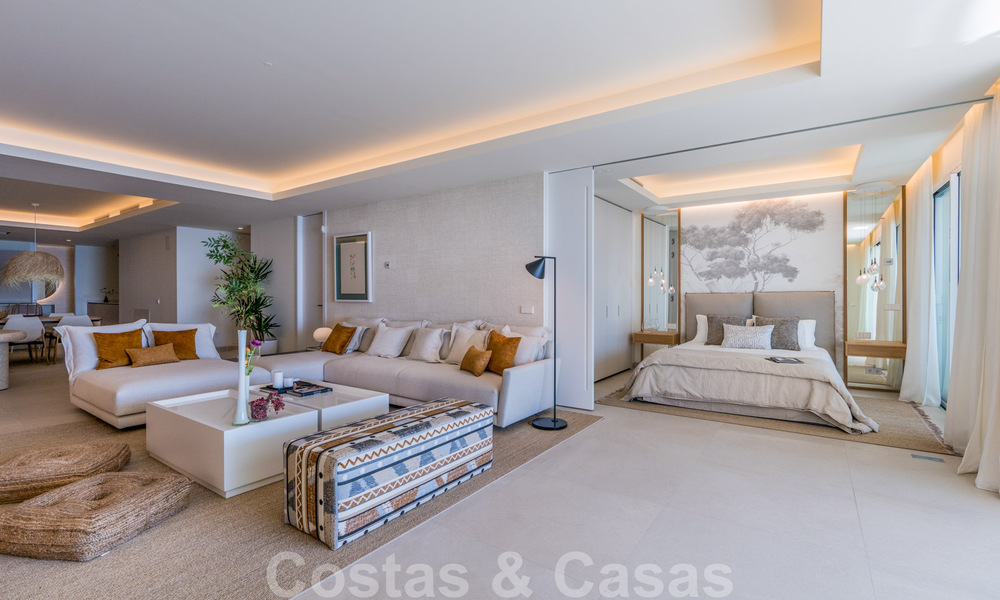 Moderne Luxe Appartementen te koop, direct aan de strandboulevard gelegen, in Estepona centrum. Opgeleverd! 40596