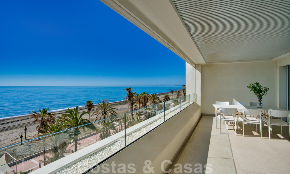 Moderne Luxe Appartementen te koop, direct aan de strandboulevard gelegen, in Estepona centrum. Opgeleverd! 40617