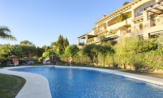 Geprijsd om te verkopen! Luxe Appartement op de Begane Grond met Privézwembad in Aloha, Nueva Andalucia, Marbella 1370 