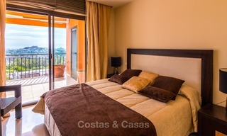 Modern Appartement met Panoramisch Zee-, Golf- en Bergzicht te koop in La Quinta, Benahavis - Marbella 1534 