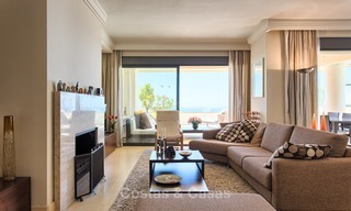 Modern Penthouse appartement met Panoramisch Zeezicht te koop in Los Monteros, Marbella 1597 