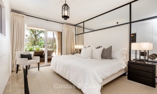 Eerstelijn golf modern gerenoveerd luxe appartement te koop in Nueva Andalucia - Marbella 2909 