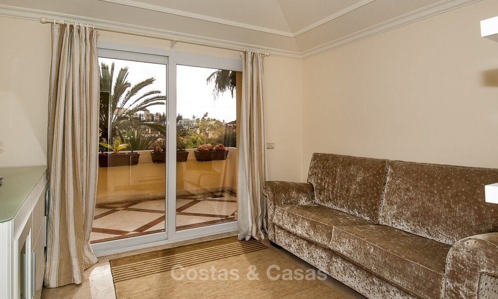 Eerstelijn golf complex: ruim luxe penthouse te koop in Nueva Andalucia - Marbella 2467