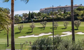 Eerstelijn golf ruim luxe appartement te koop in Nueva Andalucia - Marbella 4090 