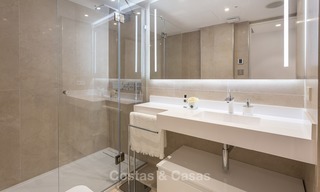 Eerstelijn golf modern, ruim, luxe penthouse te koop in Nueva Andalucia - Marbella 2563 