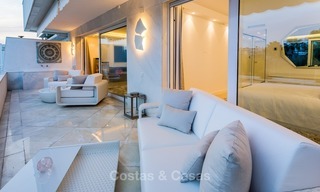 Eerstelijn golf modern, ruim, luxe penthouse te koop in Nueva Andalucia - Marbella 2567 