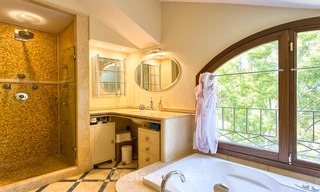 Kwaliteits Villa te koop, gebouwd in Klassieke stijl, gelegen aan de Golden Mile, Marbella. Verlaagd in prijs! 3134 