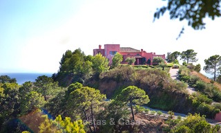 Villa in Spaanse stijl te koop Panoramisch uitzicht in een Luxueuse Beveiligde Golfresort in Benahavis - Marbella 3170 