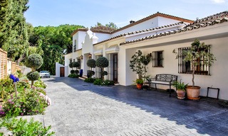 Ruime villa te koop op de Golden Mile in Marbella 3390 