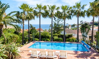 Te renoveren Villa te koop in Estepona, Costa del Sol, met prachtig zeezicht en dichtbij het strand 3186 