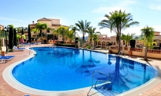 Luxe appartement te koop in een eerstelijn golf resort in Marbella - Estepona 3654 