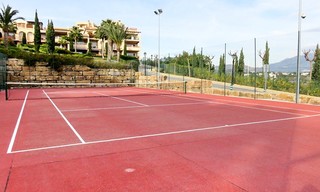 Luxe appartement te koop in een eerstelijn golf resort in Marbella - Estepona 3658 